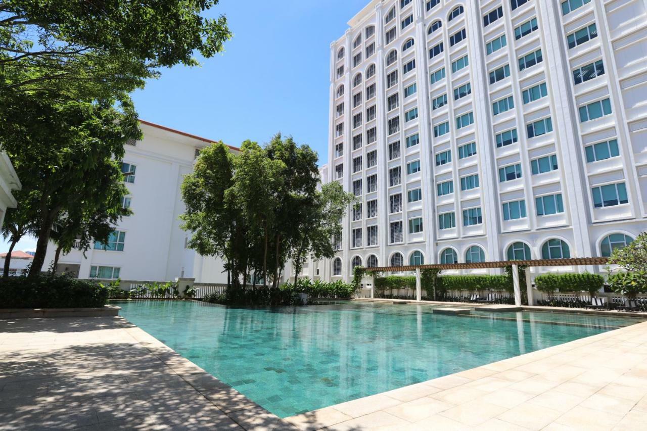 The Straits Quay Marina By Messina Clive Apartment George Town Ngoại thất bức ảnh