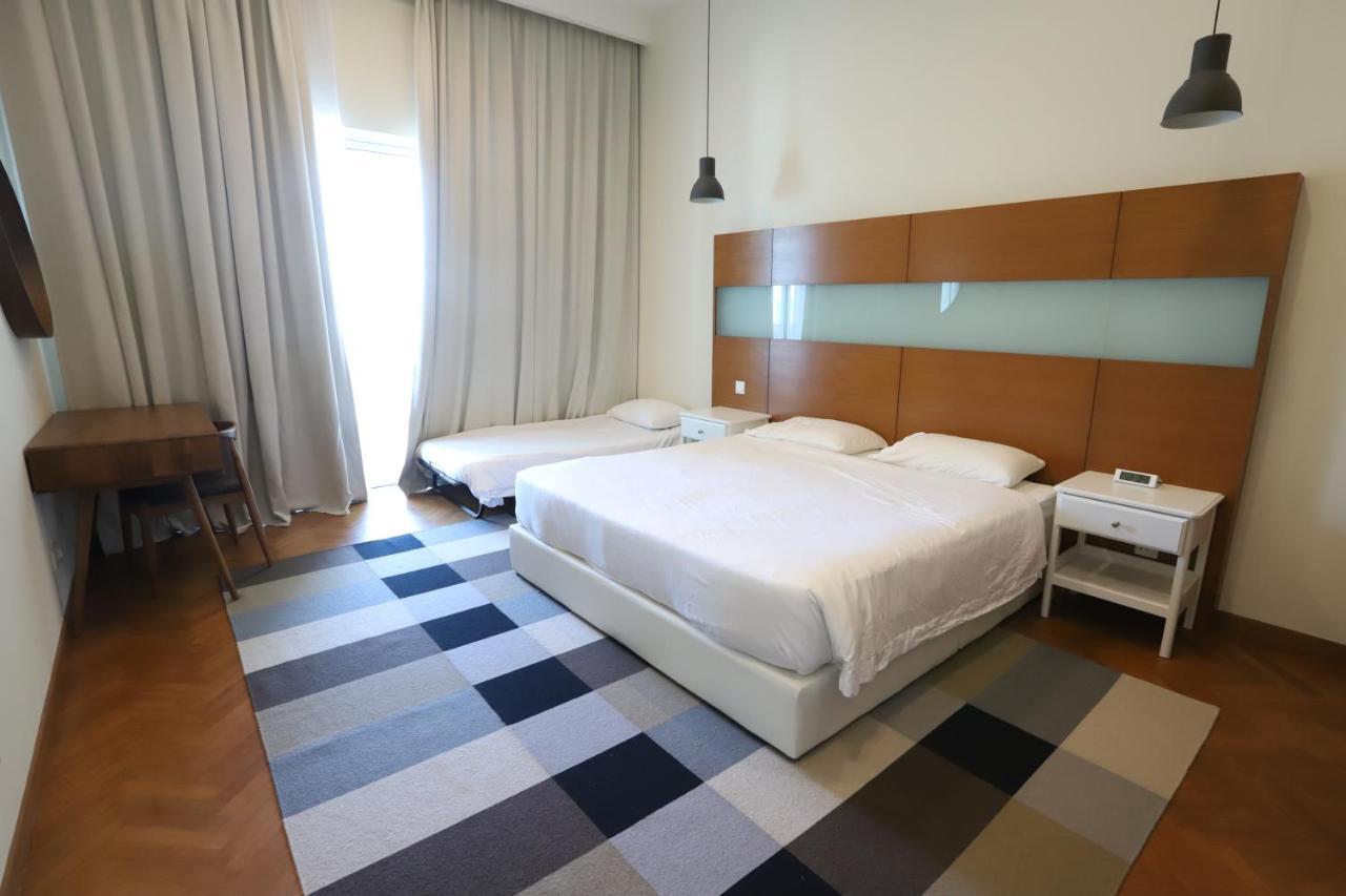 The Straits Quay Marina By Messina Clive Apartment George Town Ngoại thất bức ảnh
