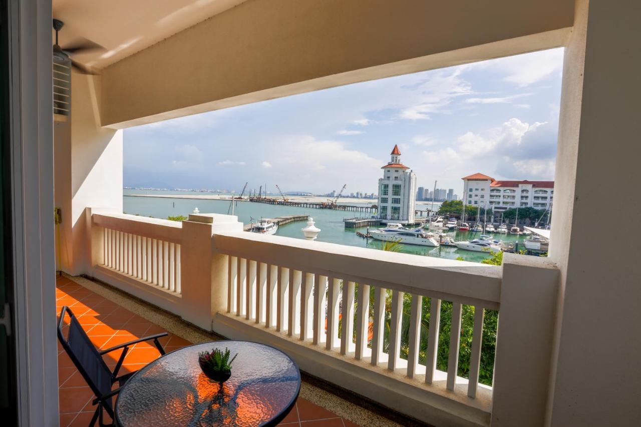 The Straits Quay Marina By Messina Clive Apartment George Town Ngoại thất bức ảnh